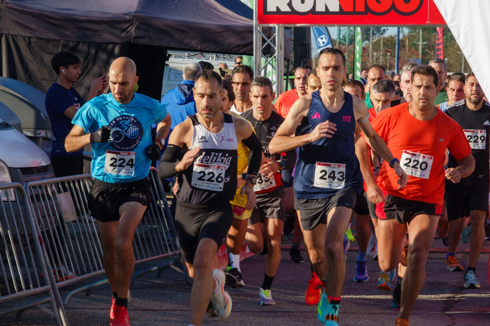 Galería | Pequeños y grandes disfrutan la Milla Cidade de Vigo con +Deporte Atlántico