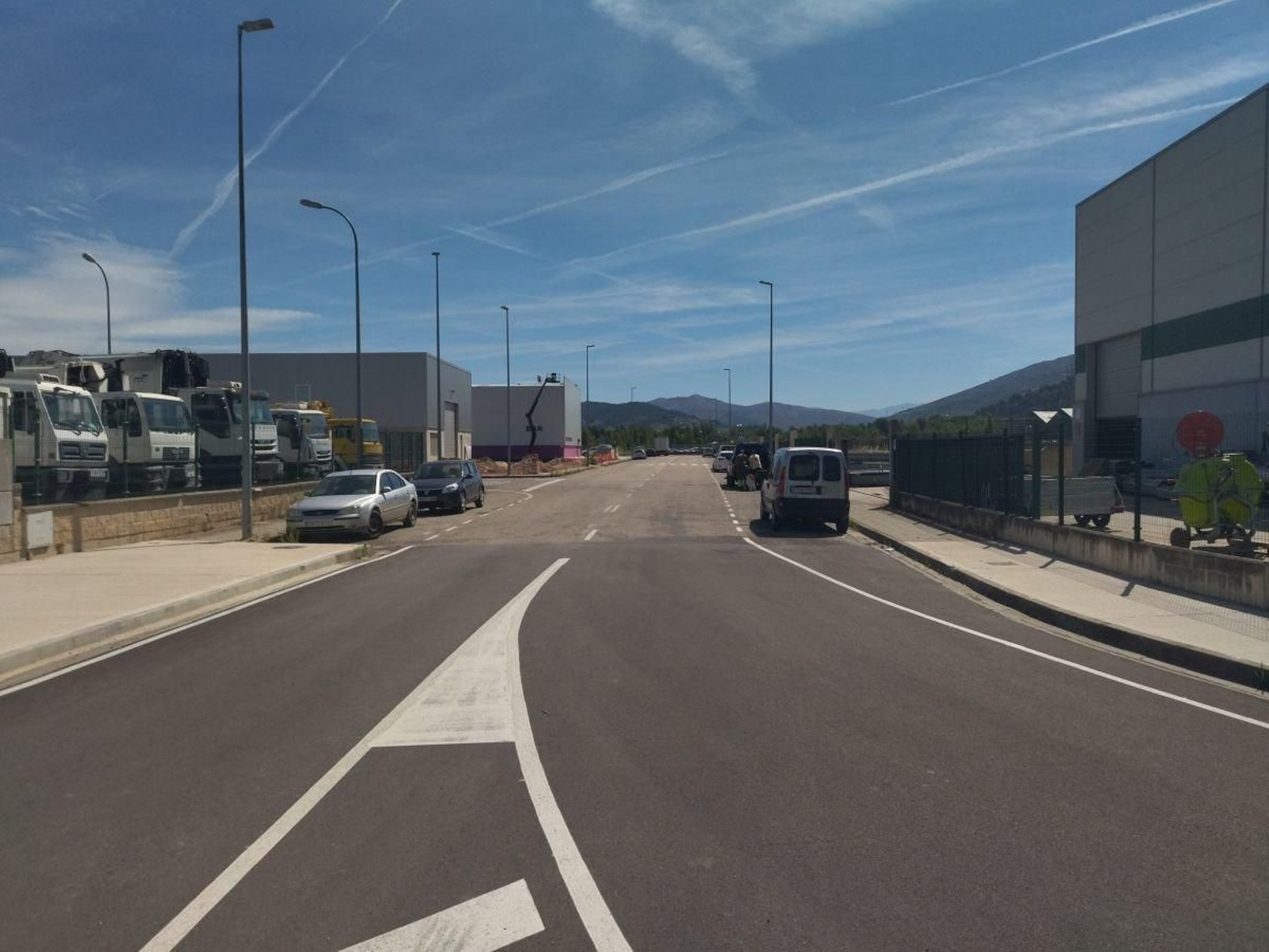 Las naves nuevas tienen problemas para acceder a la fibra óptica.