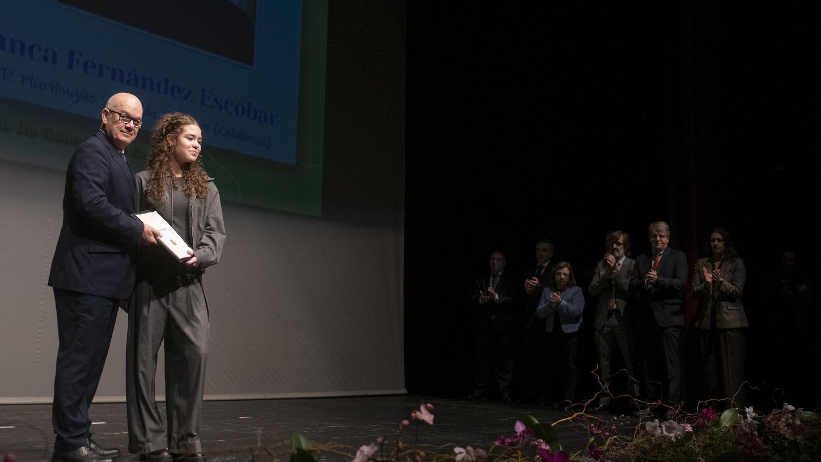 Galería | Reconocimientos por los incendios y los mejores relatos, protagonistas del Día de la Constitución en Ourense