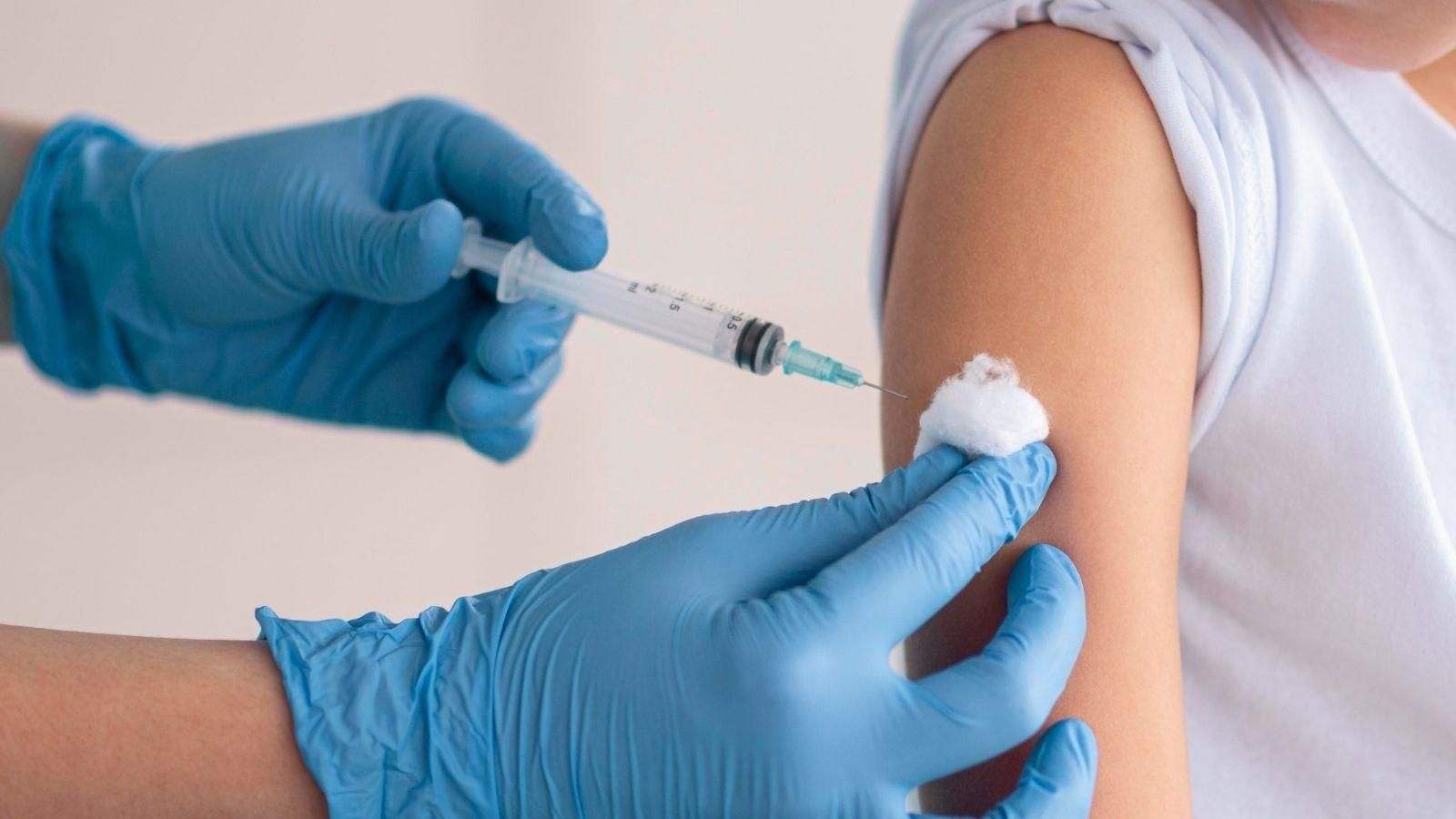 Vacunación meningitis.