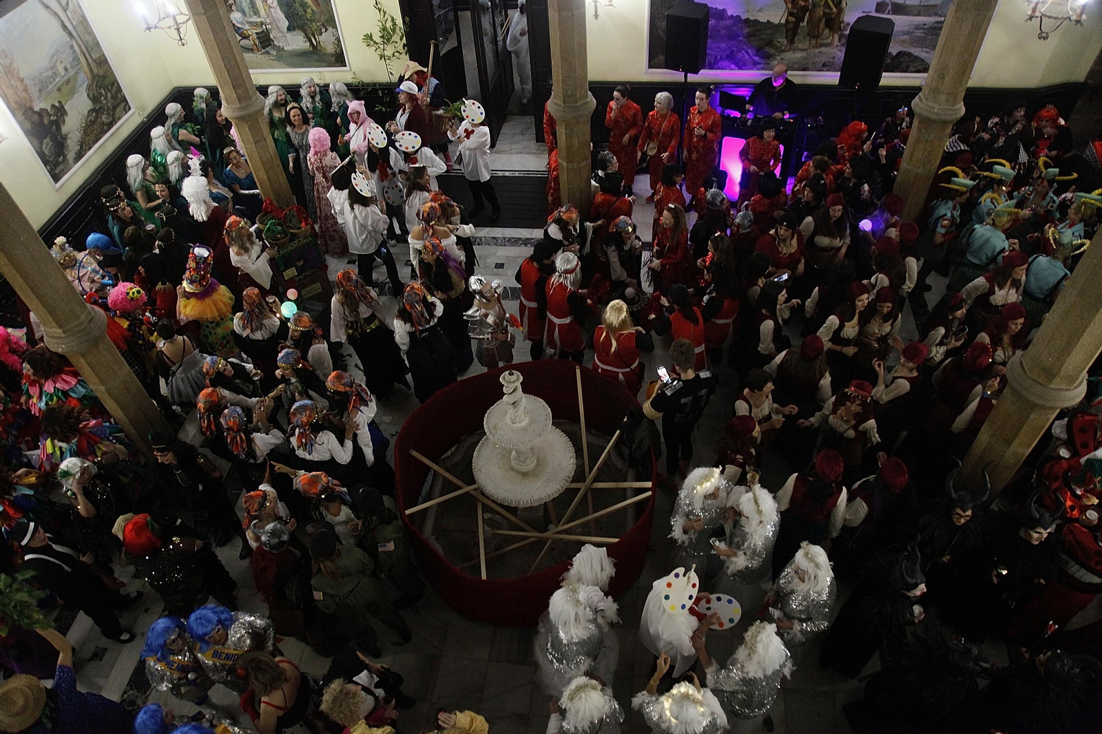 Galería | Así celebró Ourense el Xoves de Comadres