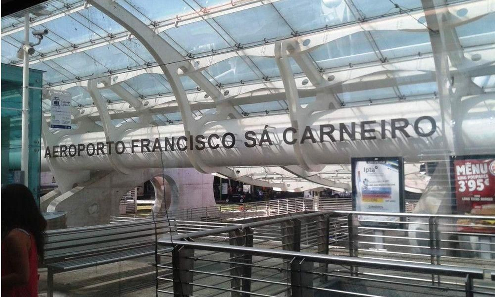 La terminal aérea de Oporto.