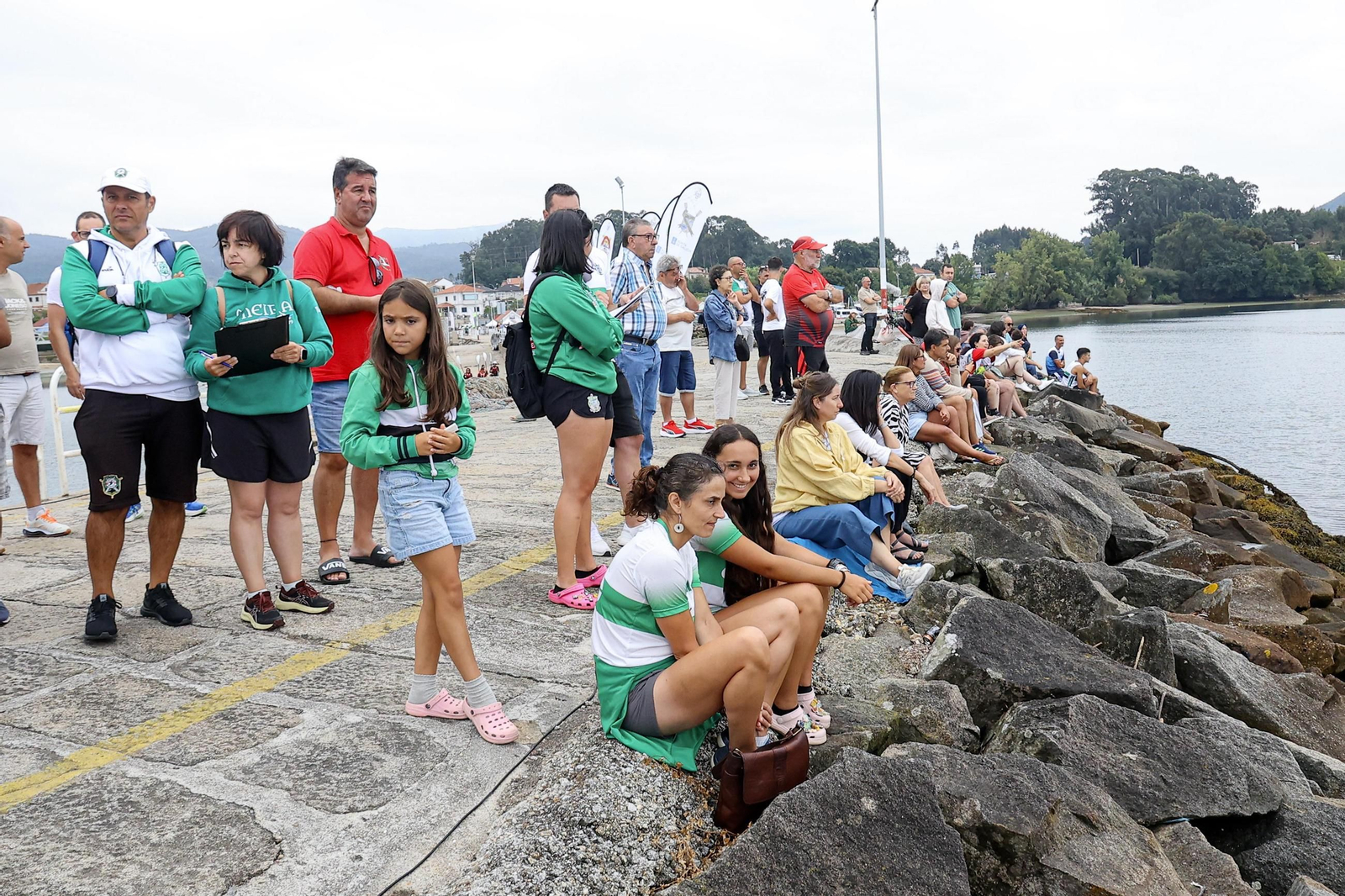 Galería | Emocionante bandera de traineras en Redondela
