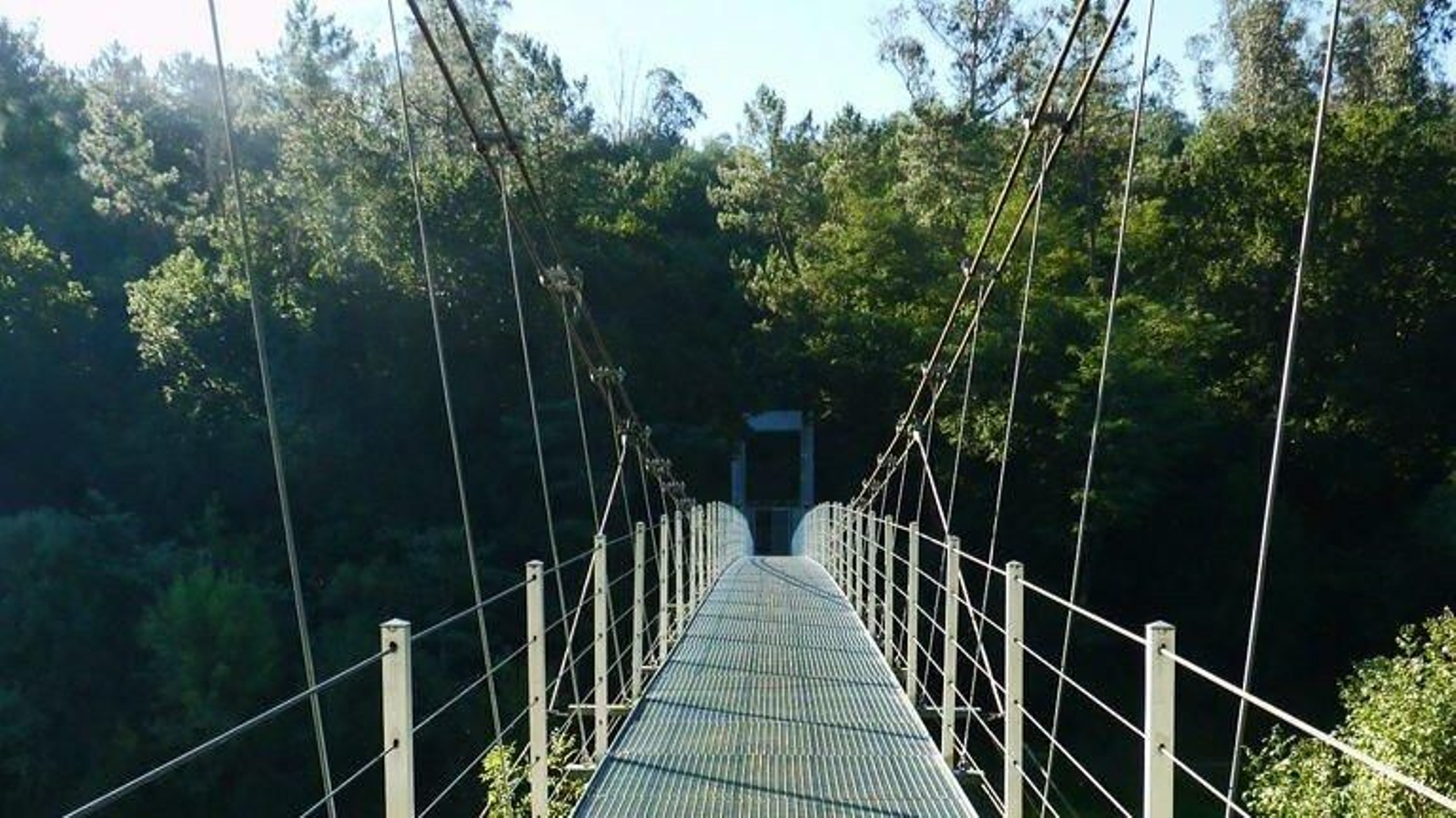 El puente colgante más largo de Galicia.
