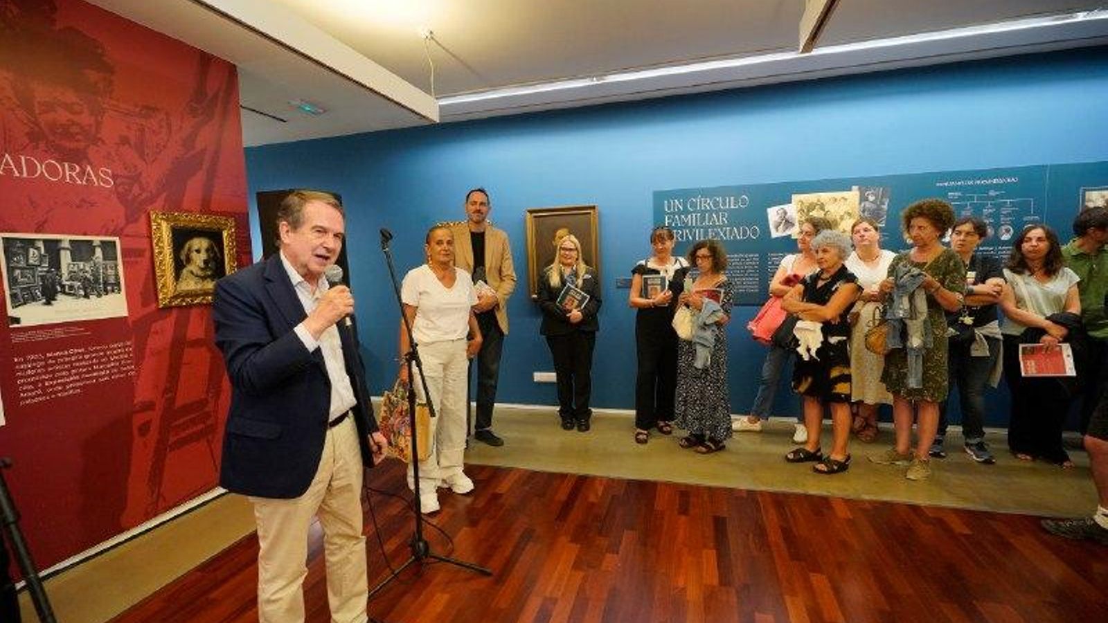 Abel Caballero, en la exposición de la Pinacoteca.