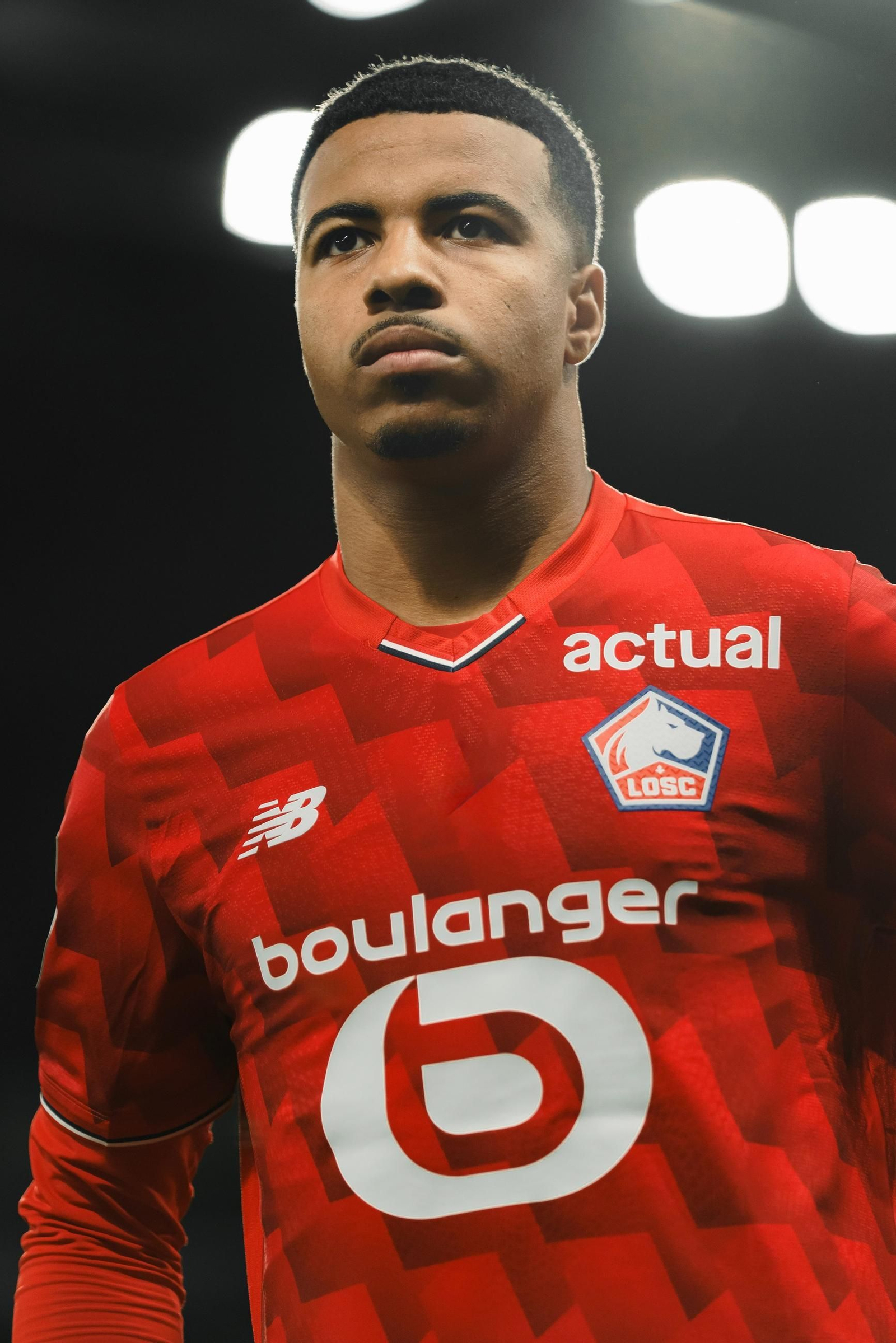 Igamane, máximo goleador del Lille, se rompió la rodilla.