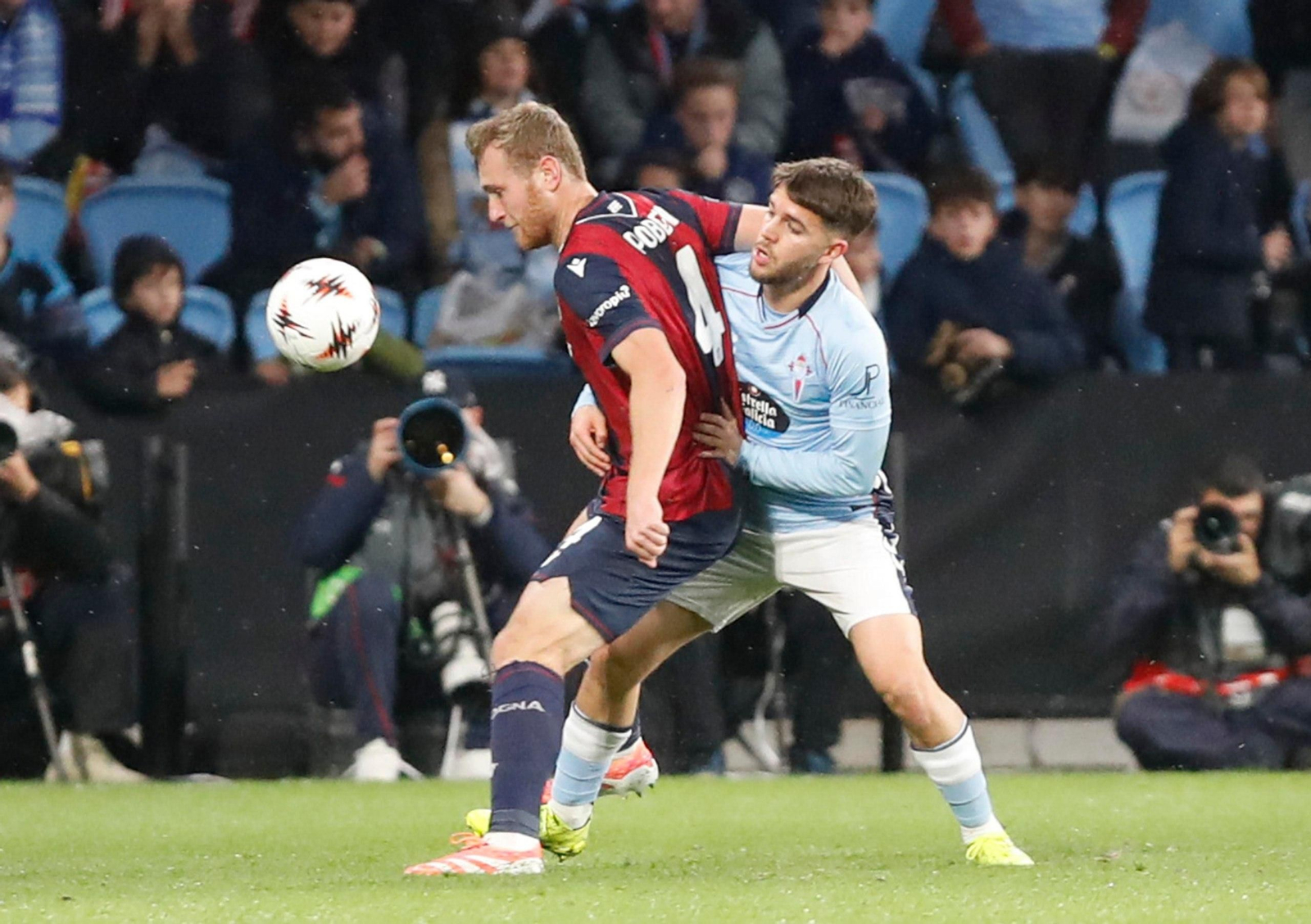 Galería | Noche grande de Europa League en Balaídos entre Celta y Bolonia