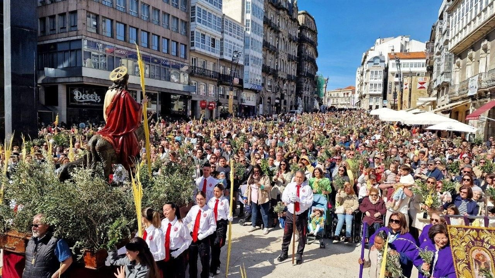 Benedición de ramos y palmas, este domingo en Porta do Sol.