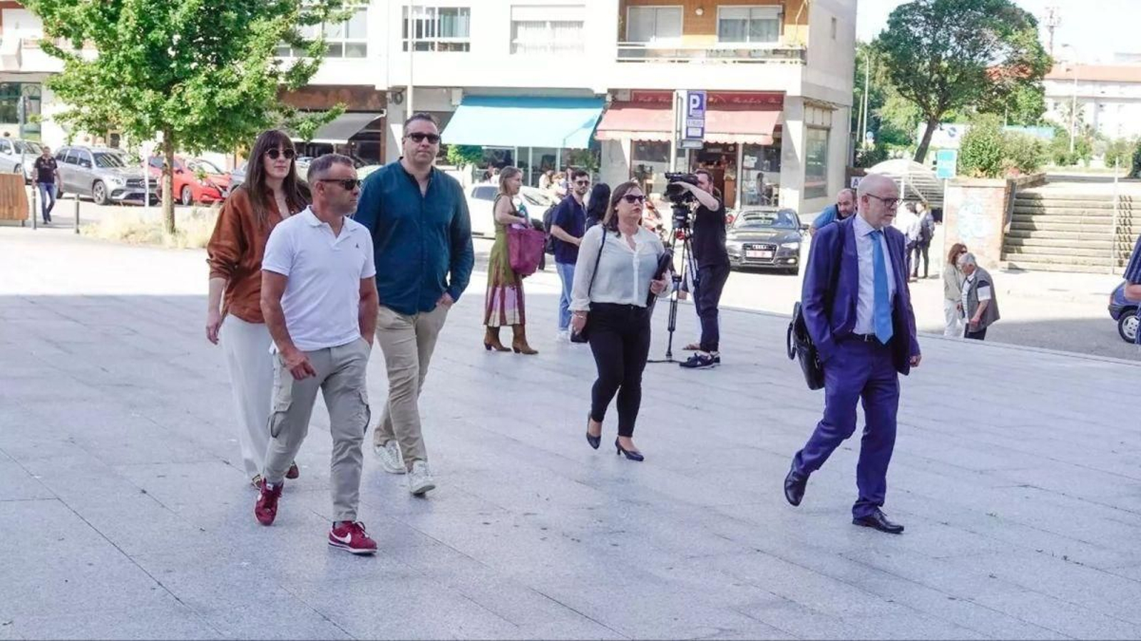 El presidente de la comisión de fiestas cuando fue a declarar al juzgado.