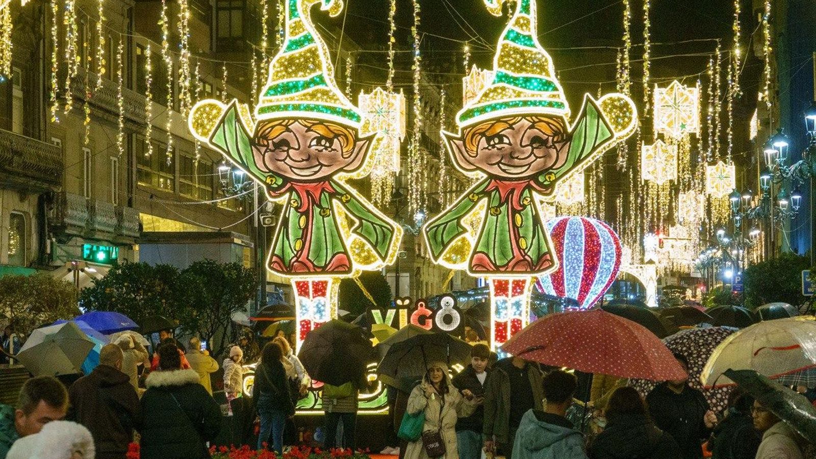 Galería | Vigo se ilumina con las luces de Navidad 2025