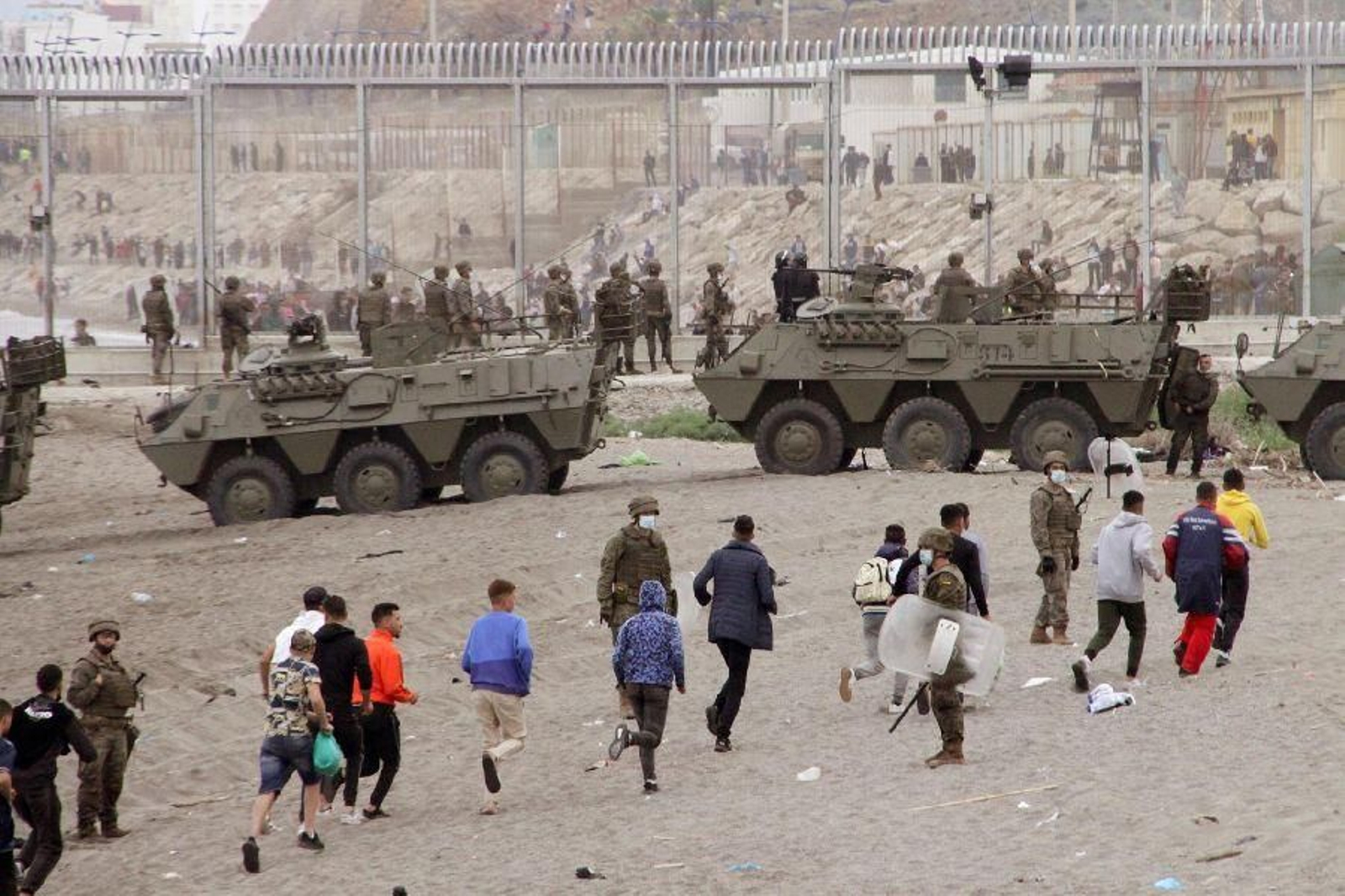 Invasión de inmigrantes en Ceuta 18