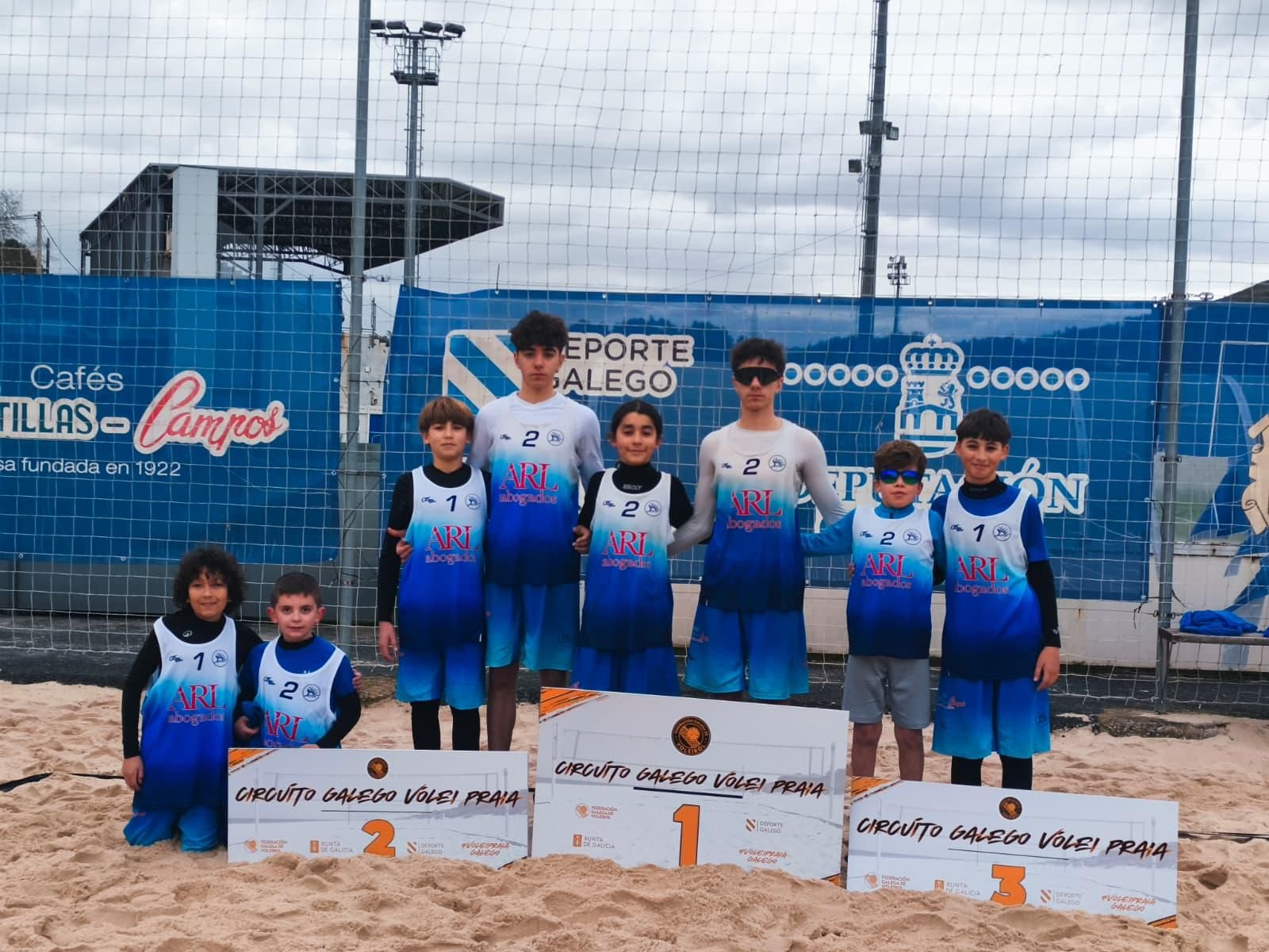 Galería | El Campeonato Gallego Sub-21 de Voley Playa se disfrutó en Oira