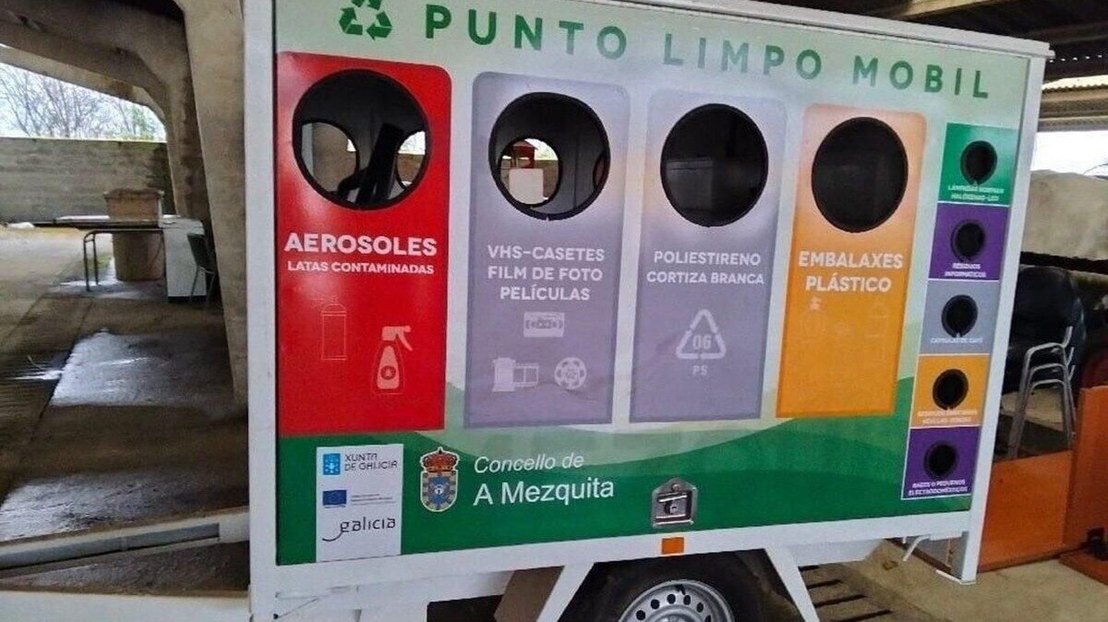 Nuevo Punto Limpio que recorrerá las poblaciones de A Mezquita.
