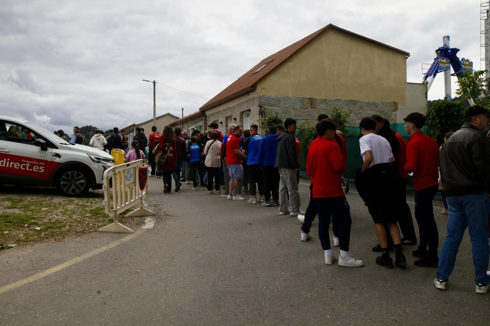 Galería | El Estadio de O Couto vibra con un partido para la historia de la UD Ourense