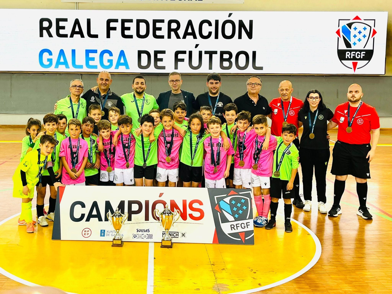 Galería | La cantera del fútbol sala gallego disfruta de sus finales en Ourense