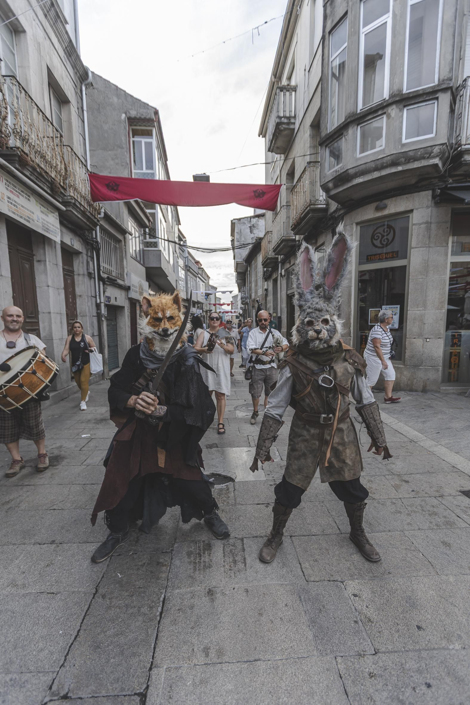 Galería | La Festa do Esquecemento rinde homenaje a sus grupos pioneros