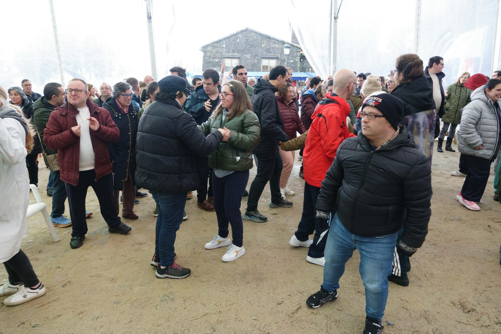 Galería | Vigo celebra As Candelas pese a la lluvia