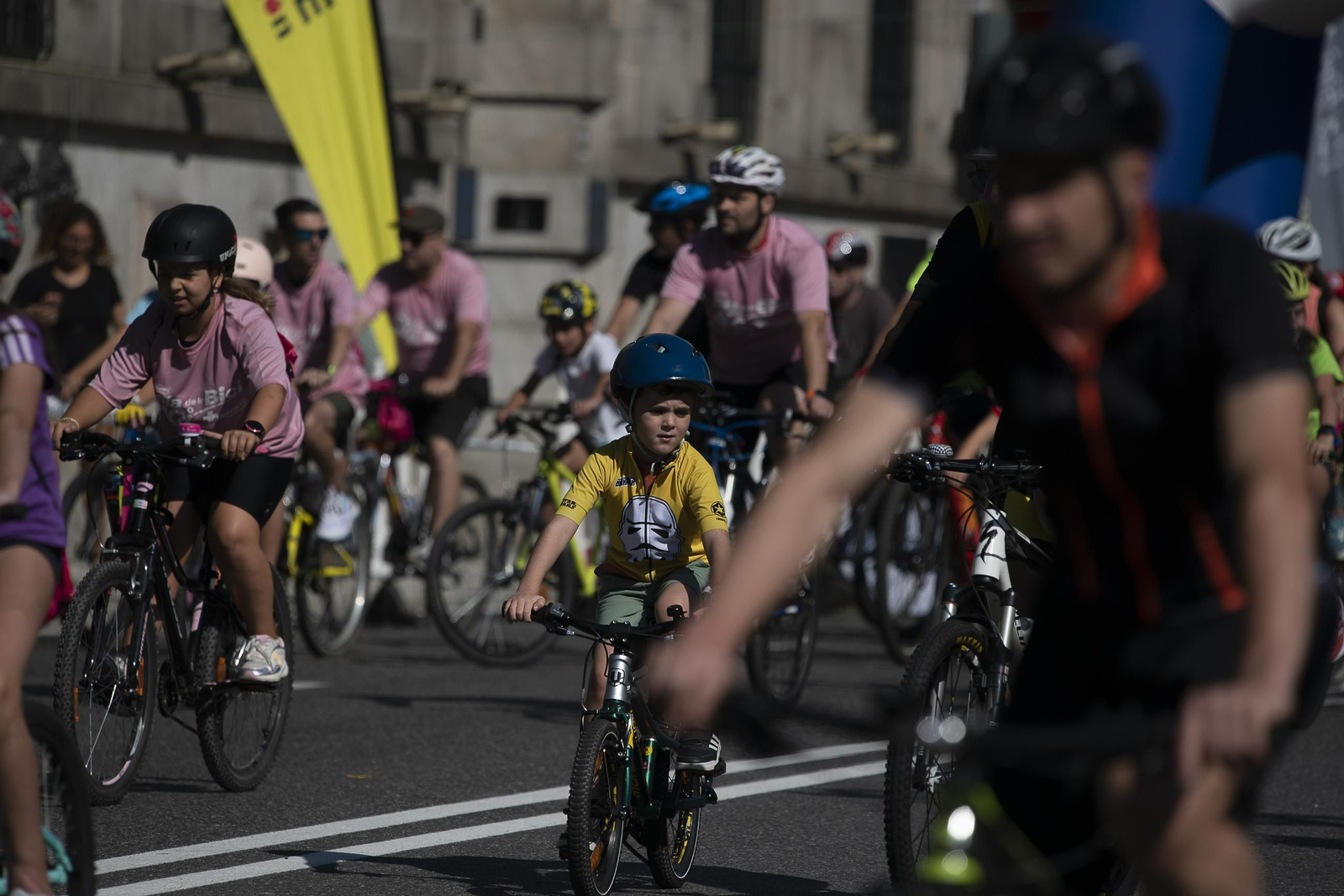 Galería | Ourense disfruta de un Día da Bici con sol, ambiente familiar y regalos