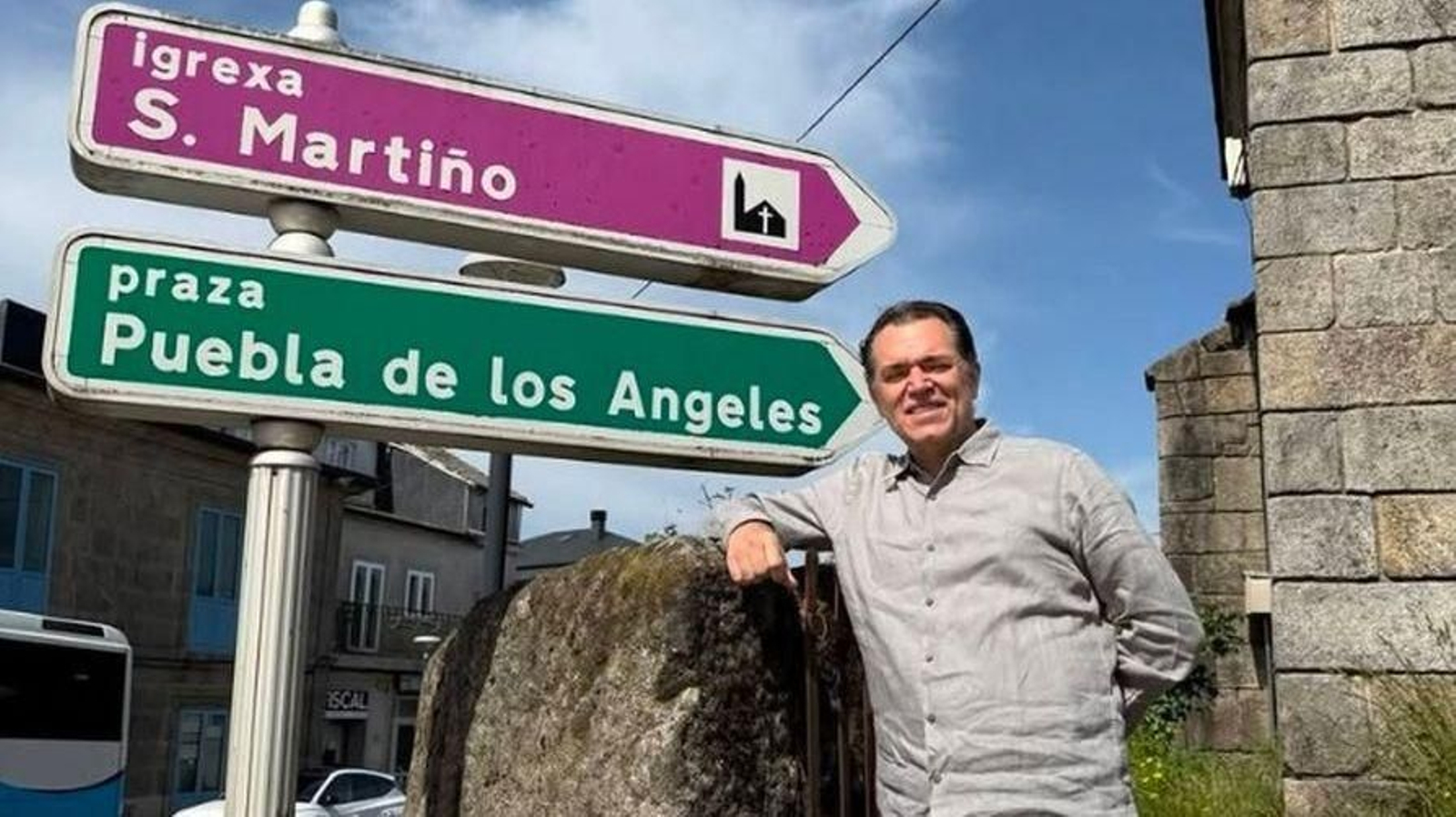 El historiador y escritor superventas Juan Miguel Zunzunegui en su visita a la provincia de Ourense.