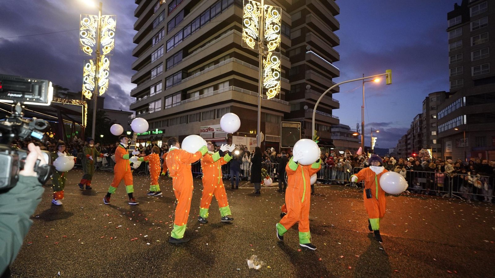 Galería | La Cabalgata de Reyes llena la ciudad de magia