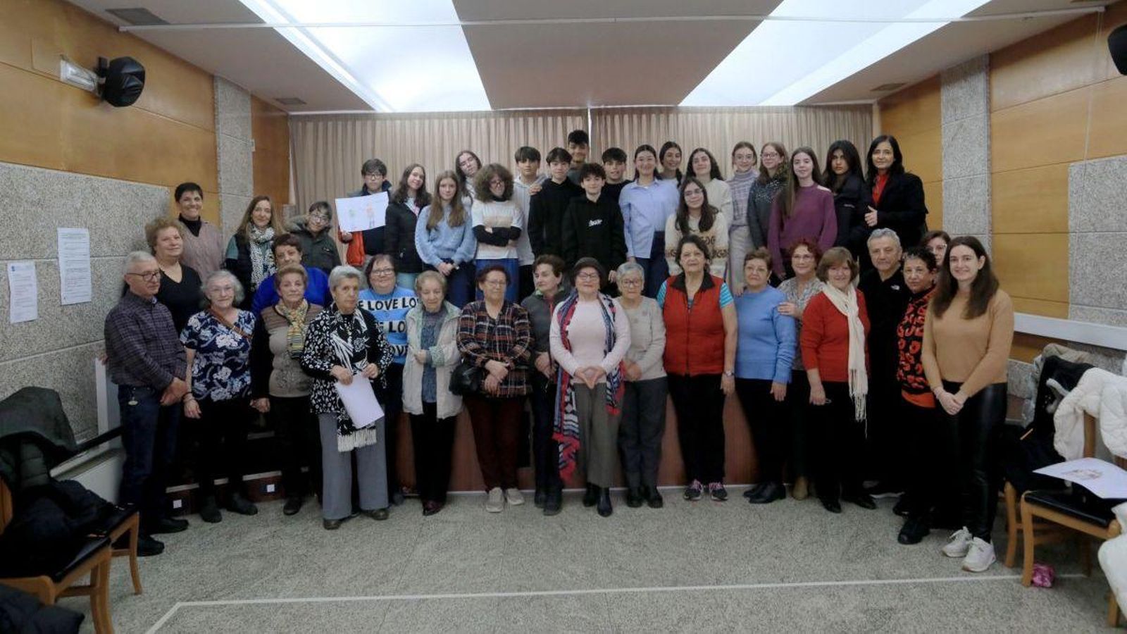 Actividad intergeneracional en O Carballiño.