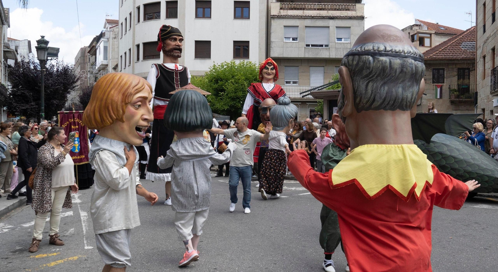 Galería | Redondela se llena de tradición con la Fiesta de la Coca