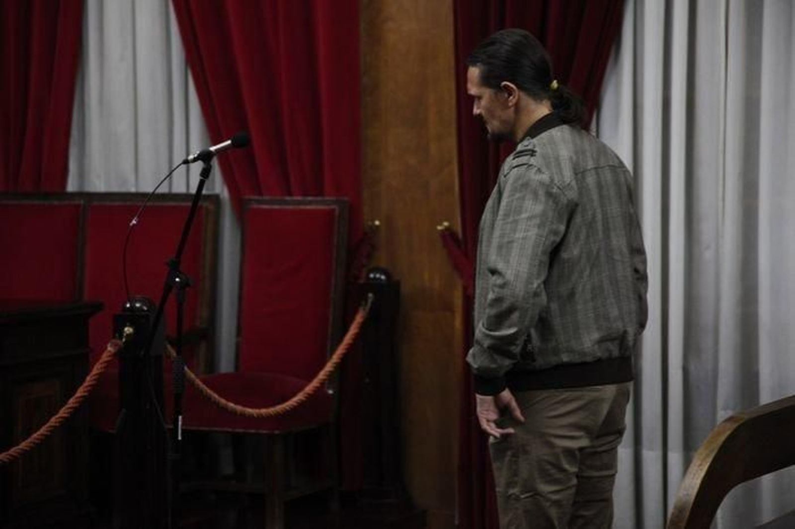 Javier Losada Saldiva, en la sala de vistas de la Audiencia provincial.