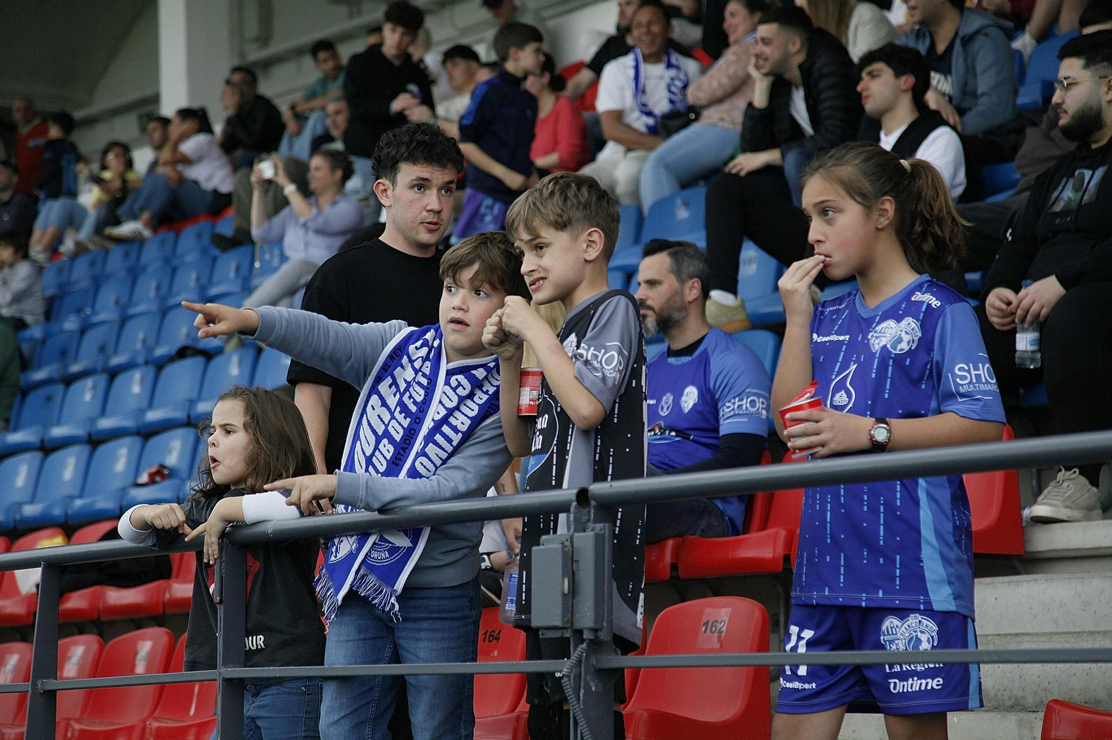 Galería | O Couto rugió ante un victorioso Ourense CF