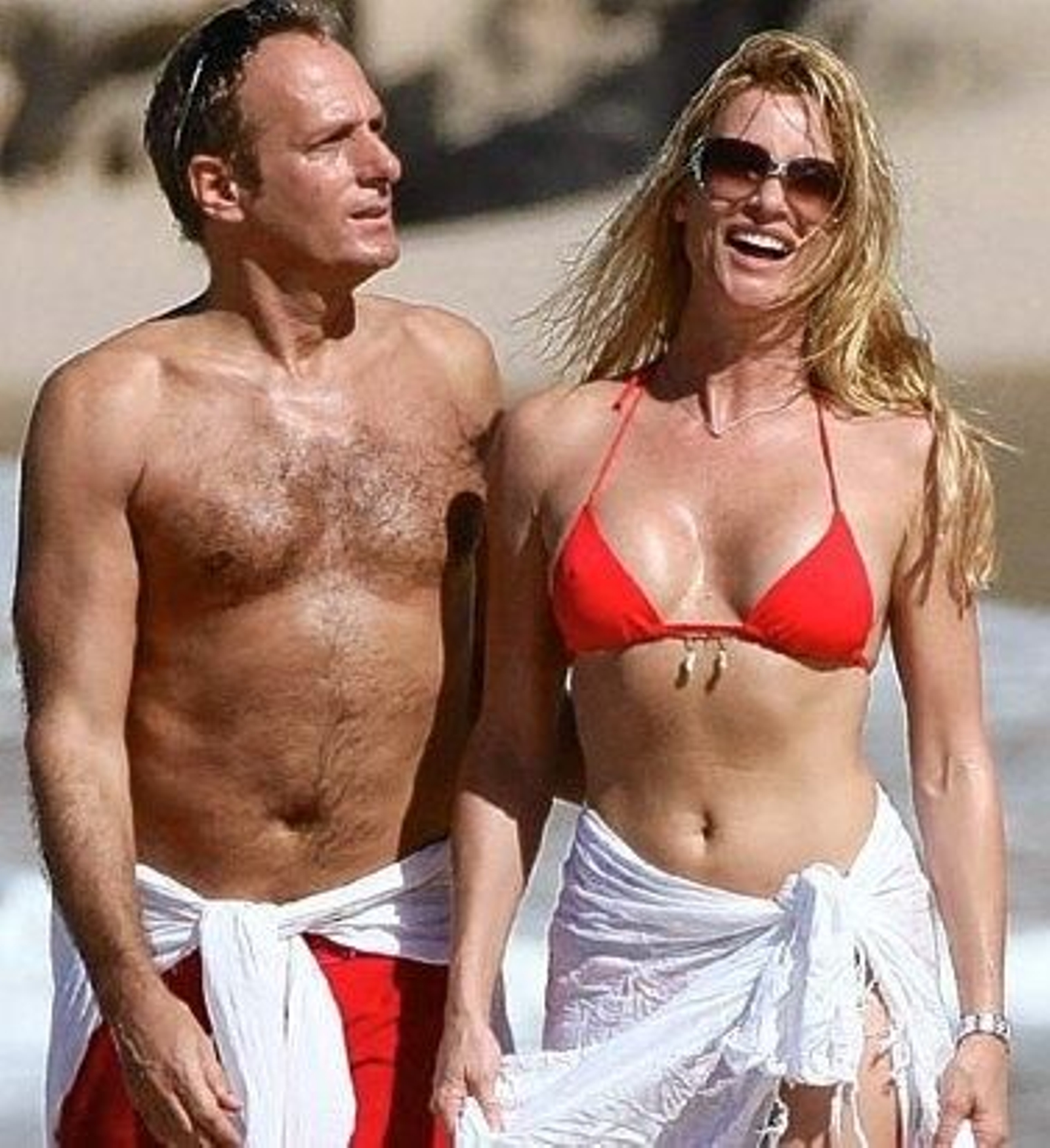 Michael Bolton y Nicollette Sheridan. (Foto: EFE)