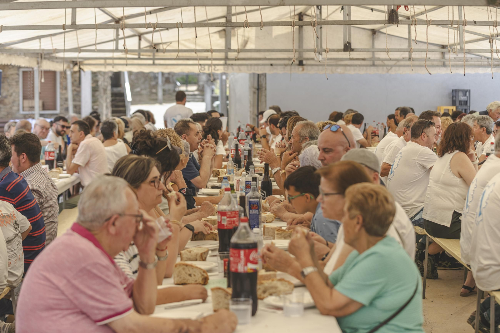 Galería | Progo se llena de vida y reencuentros con una comida entre vecinos, en fotos