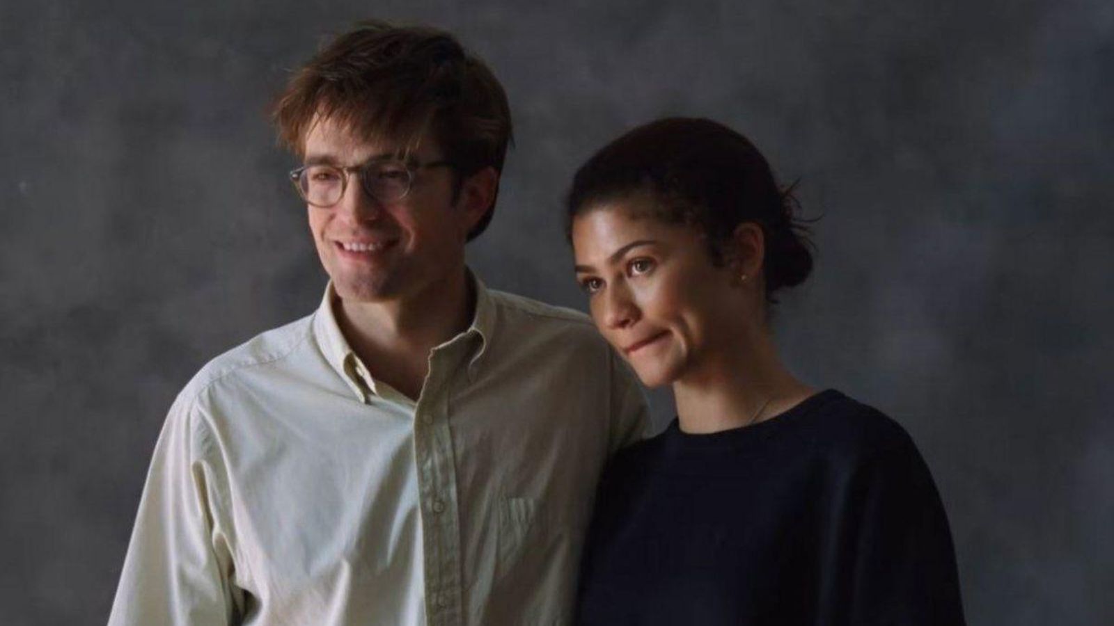 Pattinson y Zendaya en “El Drama”.