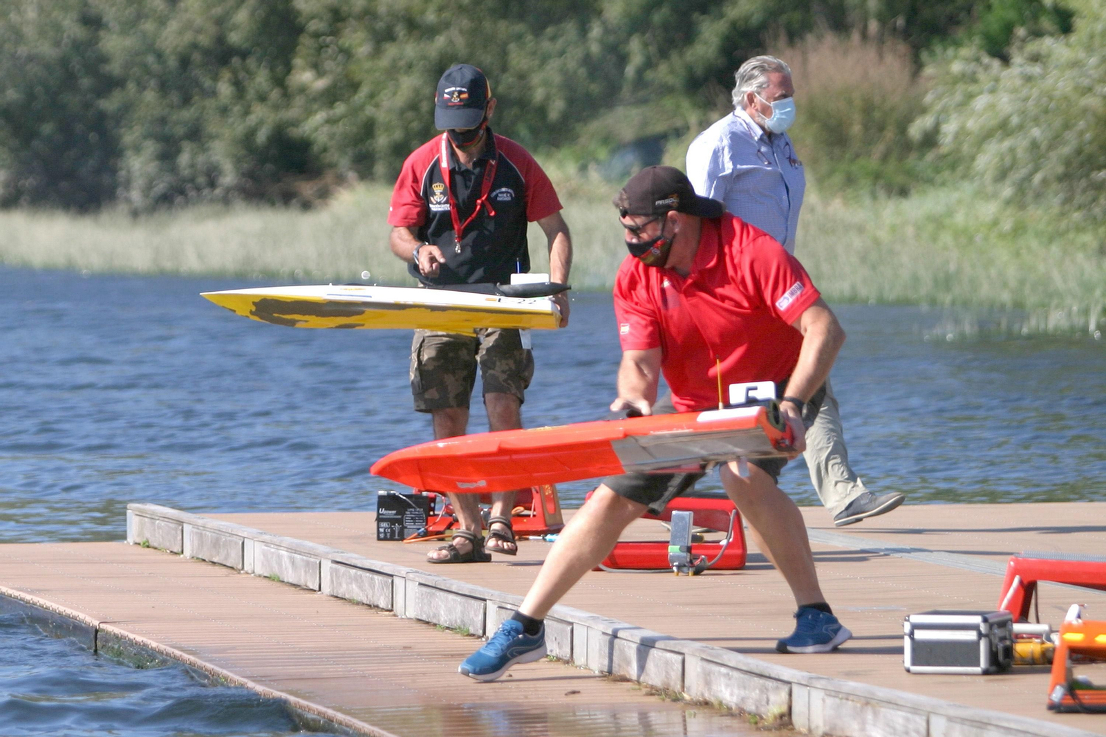 Momento de la salida de una de las categorías.