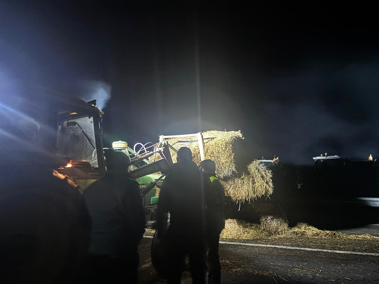 El momento del desbloqueo inicial de la A-52