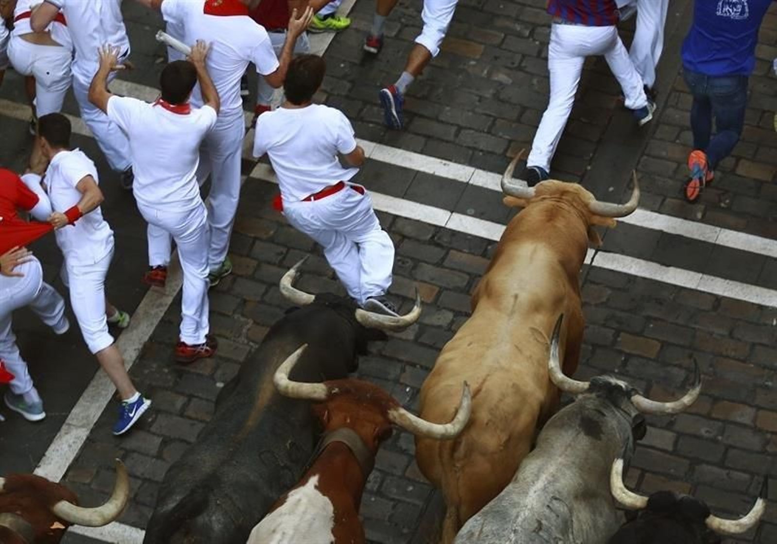 El primer encierro de los Sanfermines 15