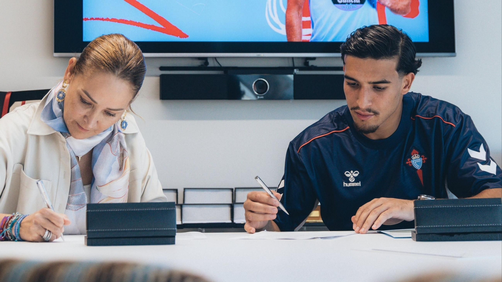 Couhaib Driouech firma con el Celta hasta 2030.