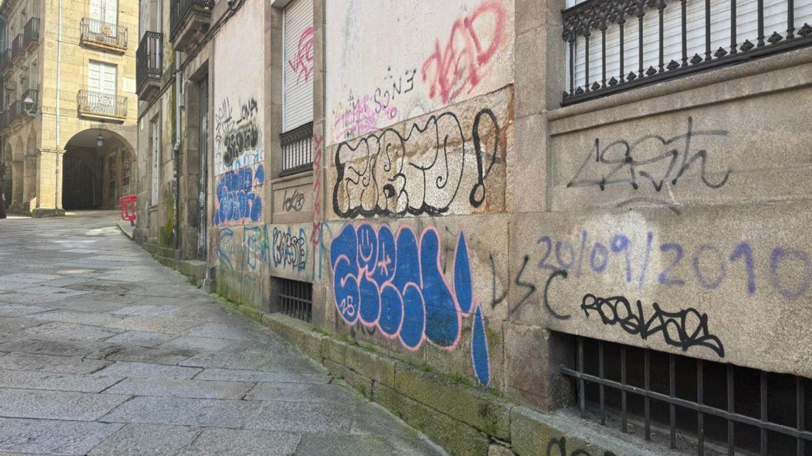 Pintadas en el Casco Viejo.