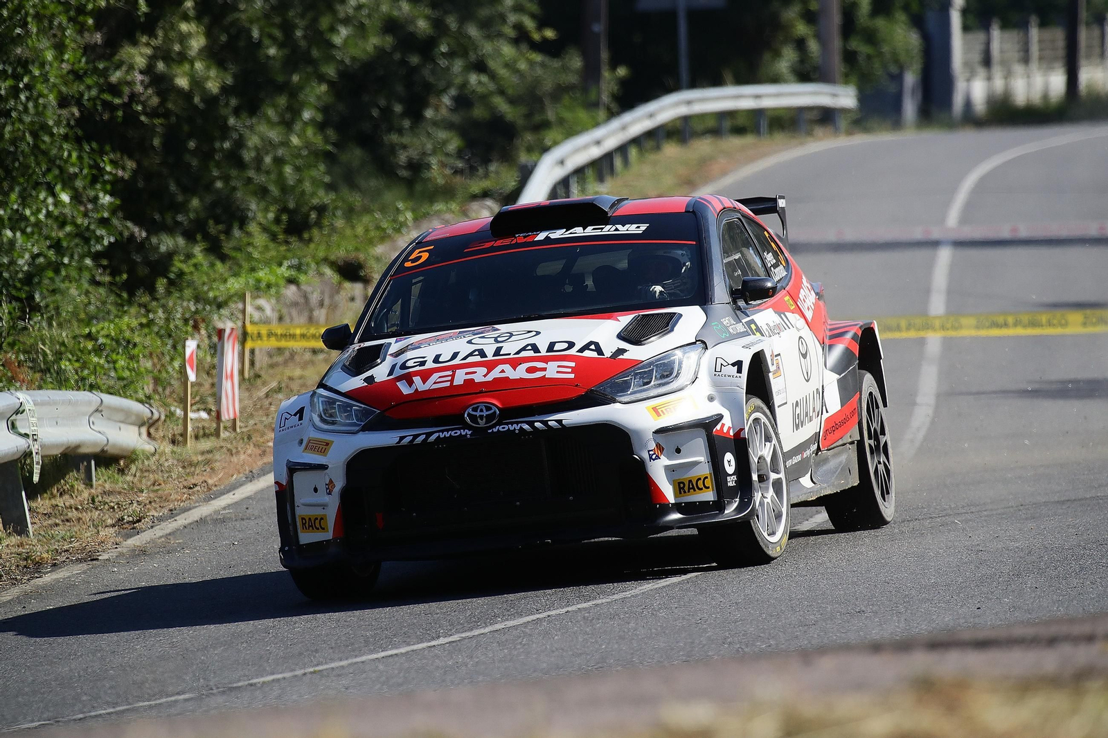 Galería | El tramo de Taboadela marca el inicio del segundo día del Rally de Ourense 2026, en fotos