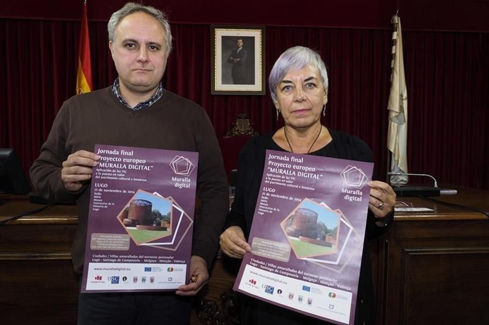 El coordinador técnico del proyecyo, Rubén D. Álvarez y la concelleira de Cultura e Turismo, Carmen Basadre.
