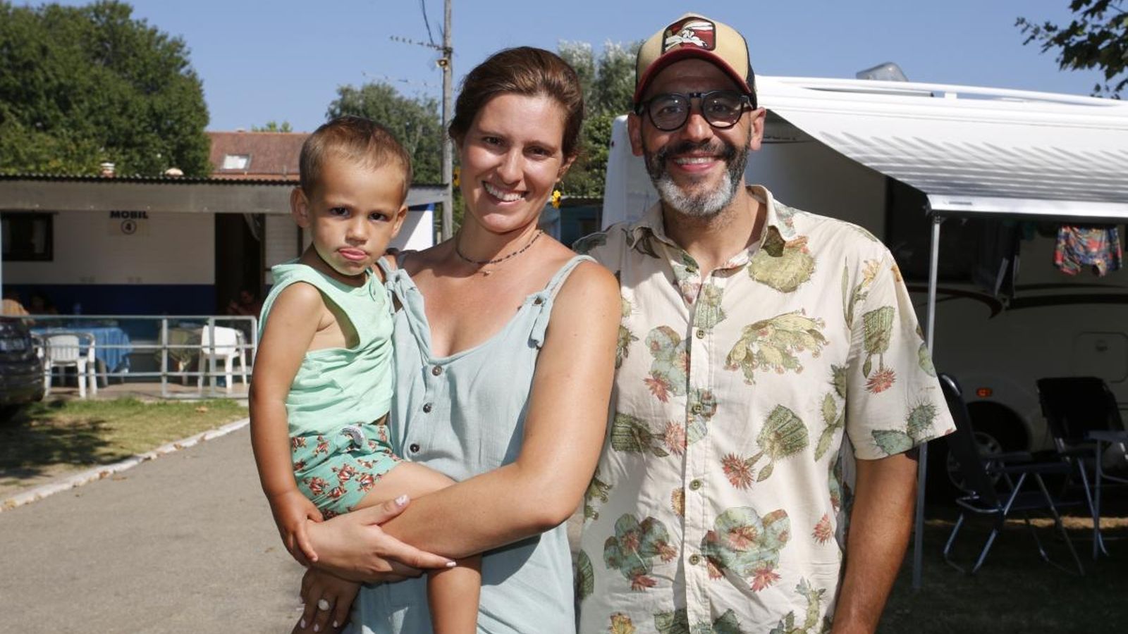 Luis, Ines y Lucas, de Madrid.