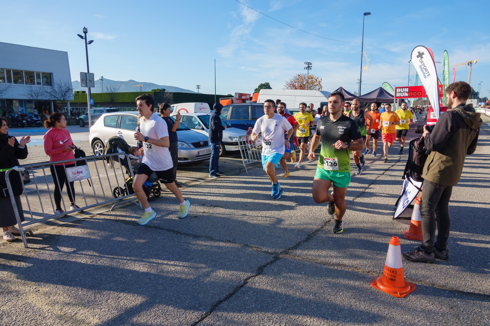 Galería | Pequeños y grandes disfrutan la Milla Cidade de Vigo con +Deporte Atlántico