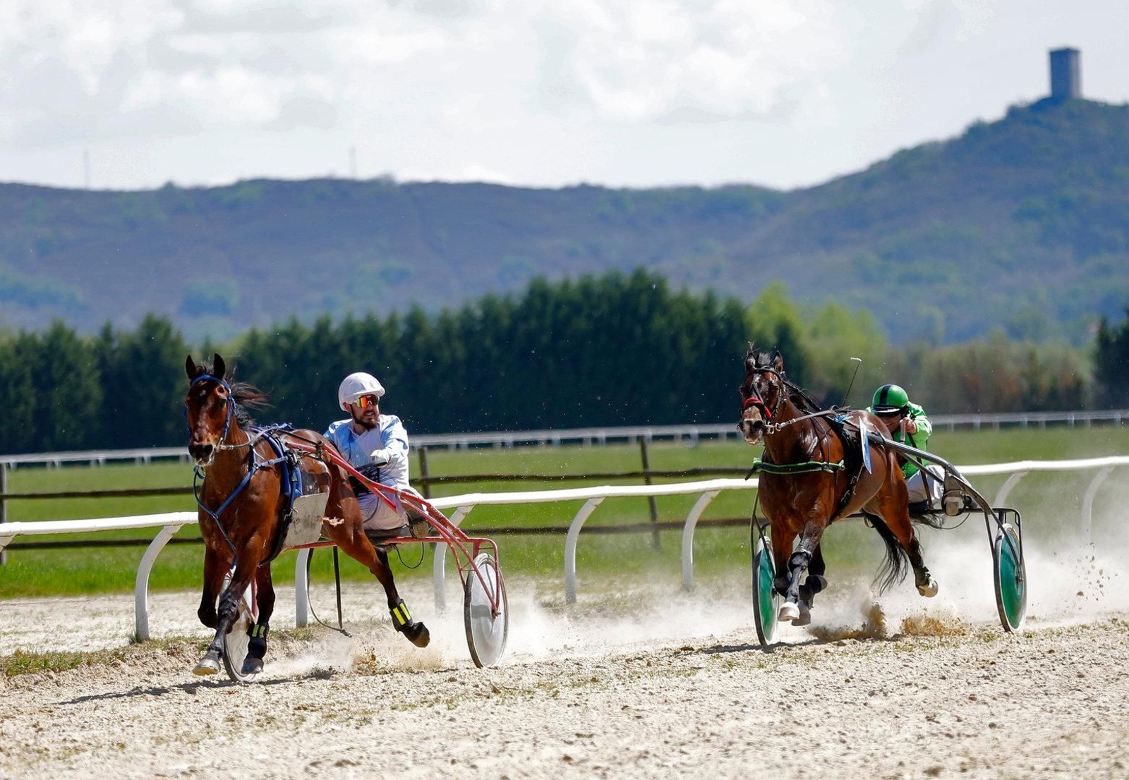 M. Freire A. luchando por el podio con A. S. Lopes de Oliveira.
