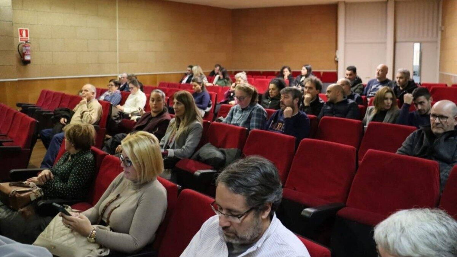 Presentación del proyecto de turismo enogastronómico en Carballiño.