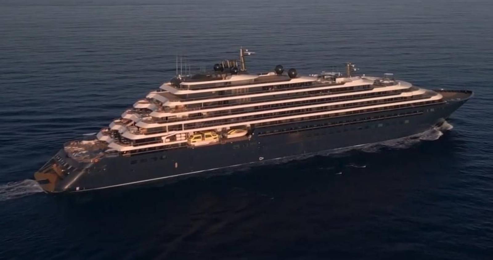 El viaje inaugural del 'Evrima'. // The Ritz-Carlton Yacht Collection