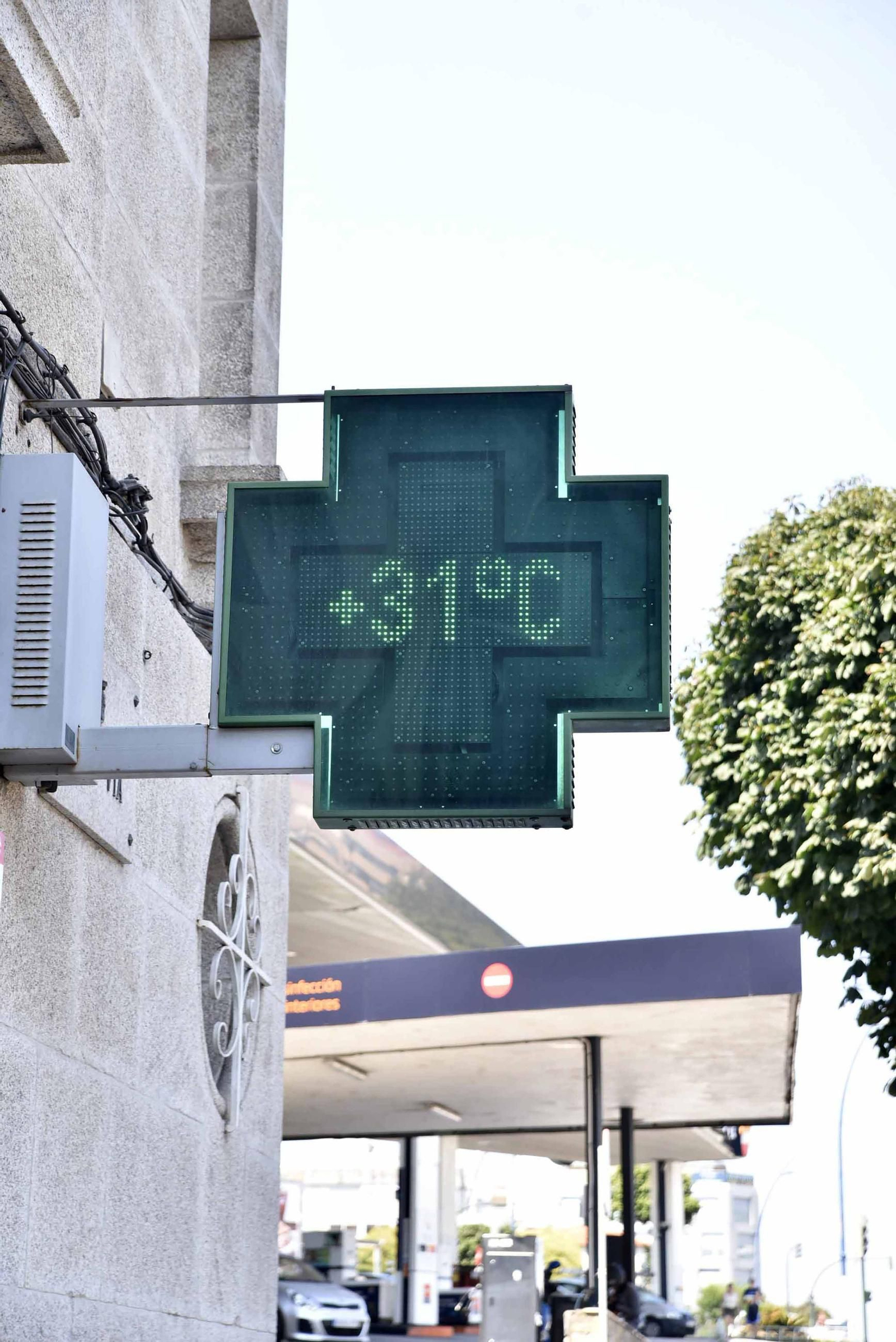Galería | El calor se apodera de Vigo y llena las playas