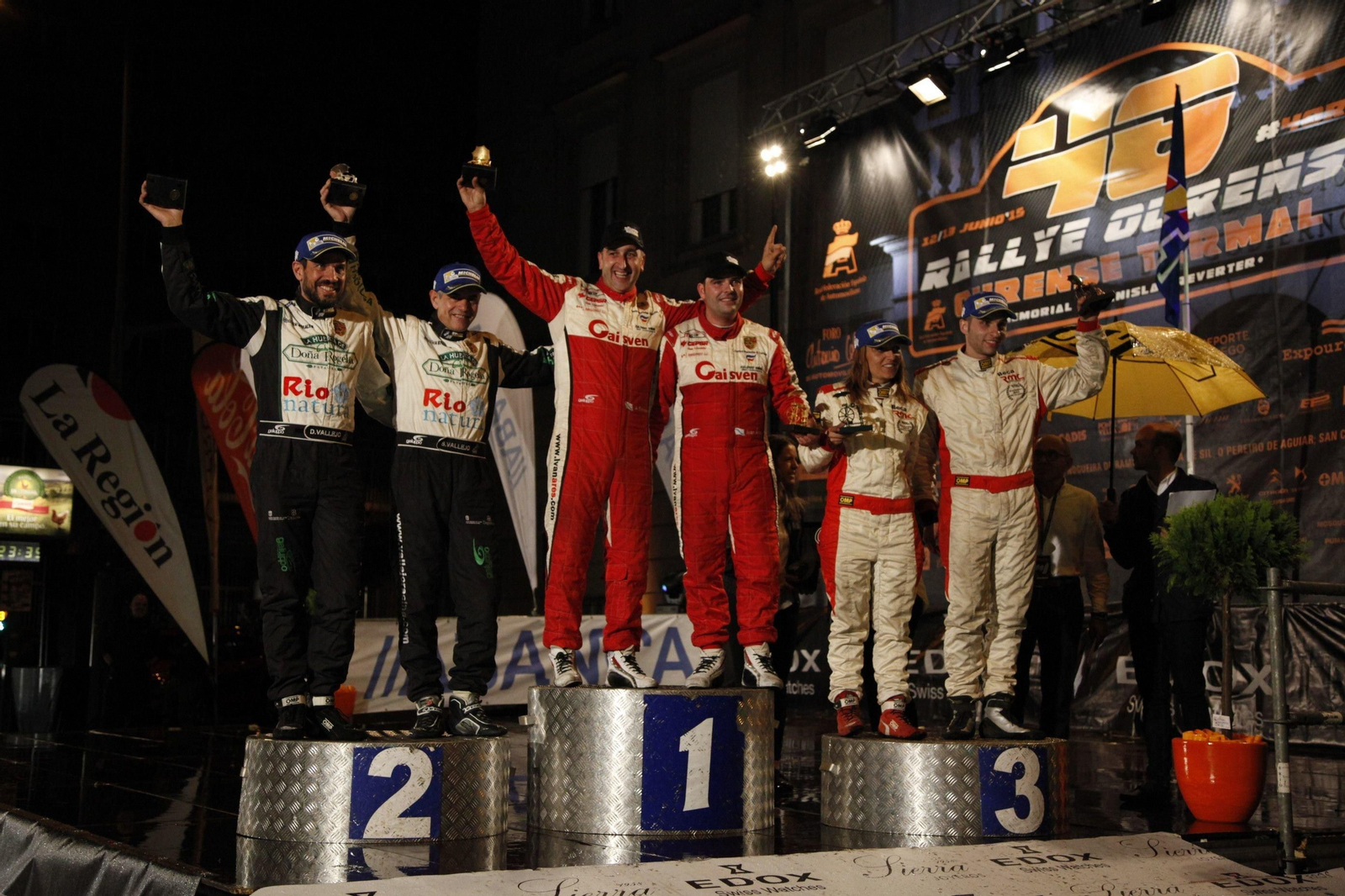 Una foto para resumir el rally, con los tres primeros clasificados.