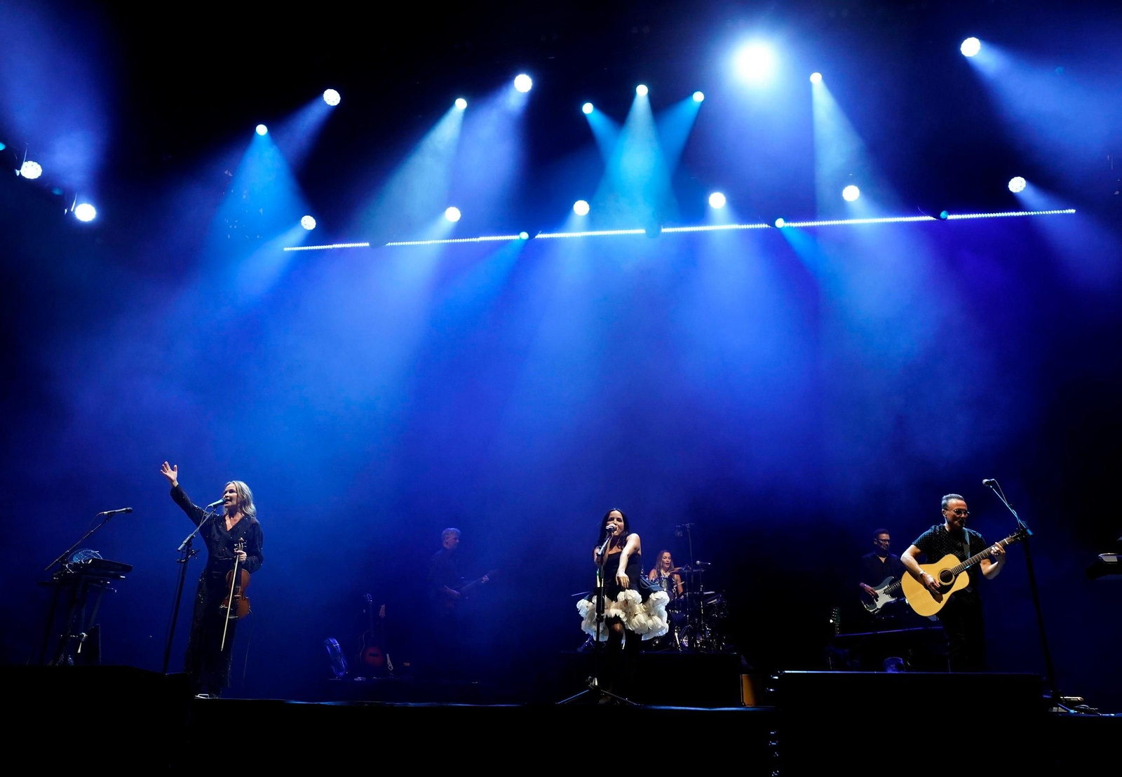 Galería | La banda irlandesa The Corrs ilumina Castrelos