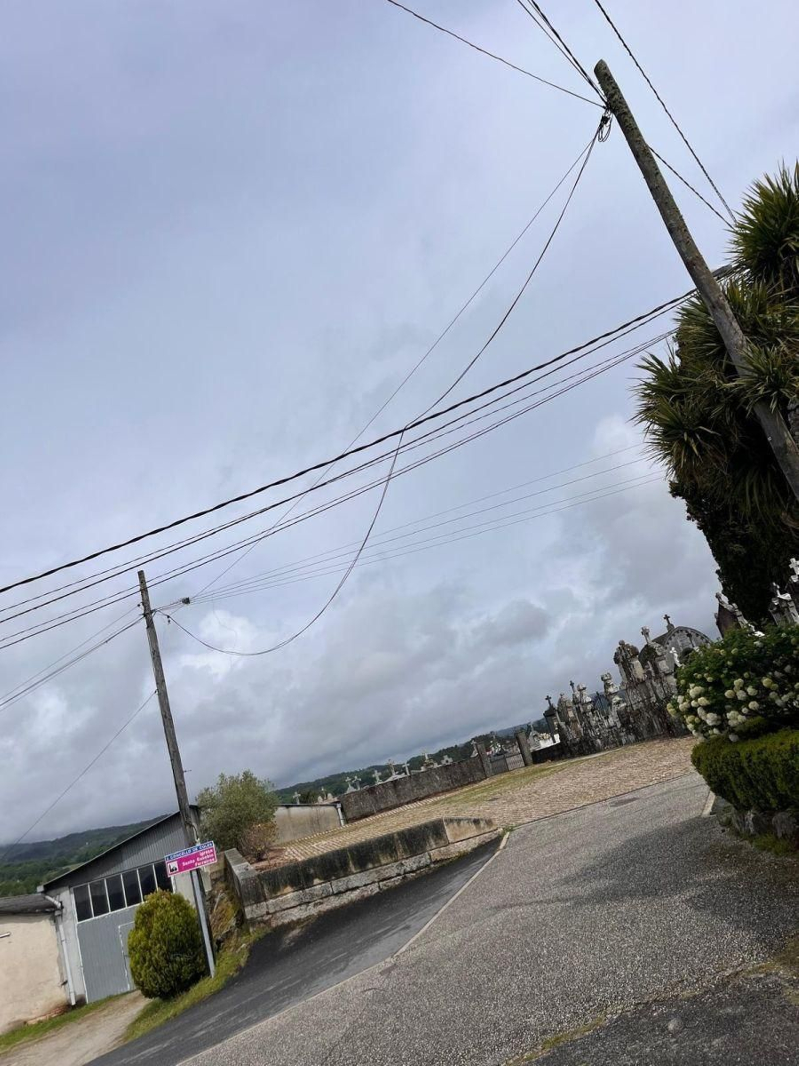 Poste totalmente inestable