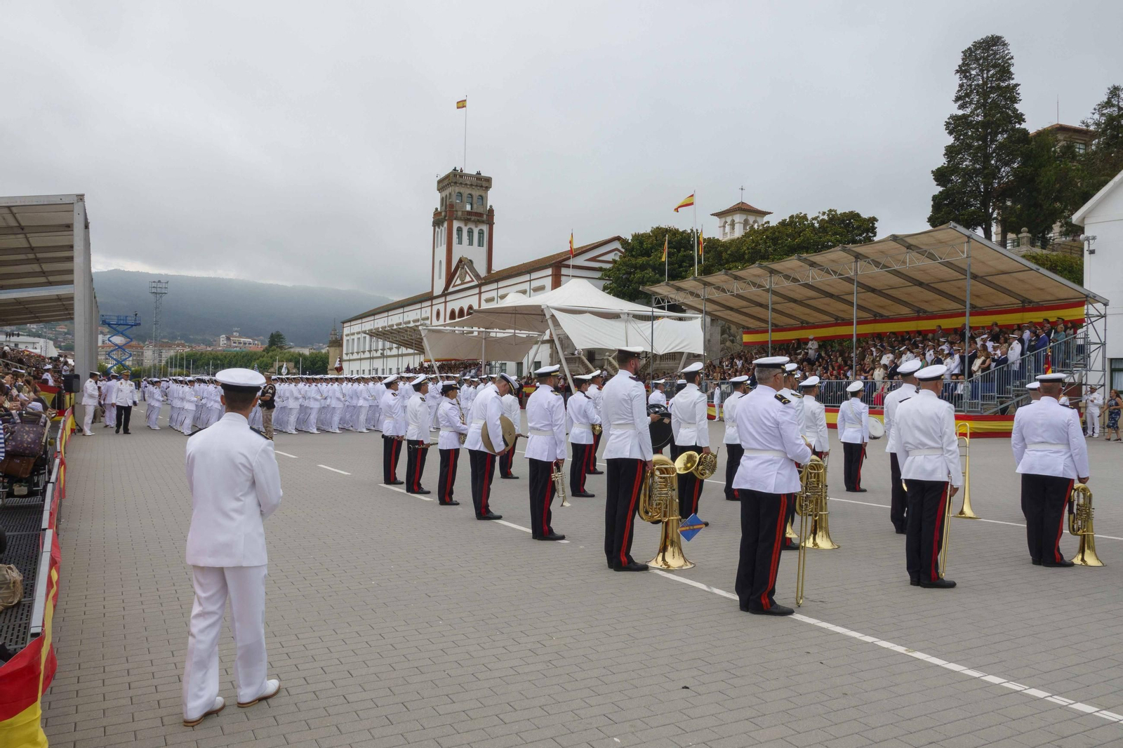 Galería | Entrega de despachos en Marín a cargo de Felipe VI