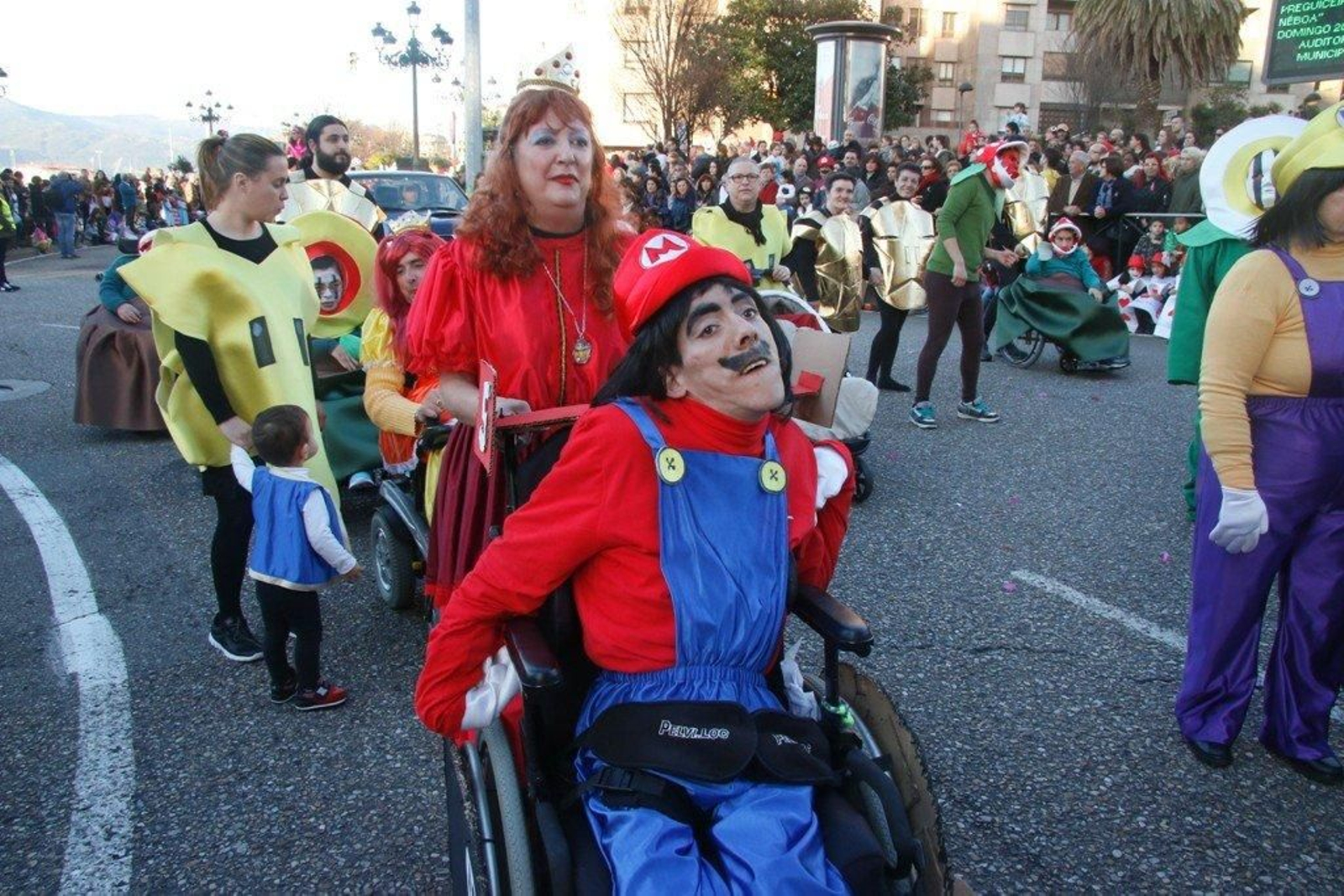 Desfile de carrozas del Carnaval Foto JV Landín 121