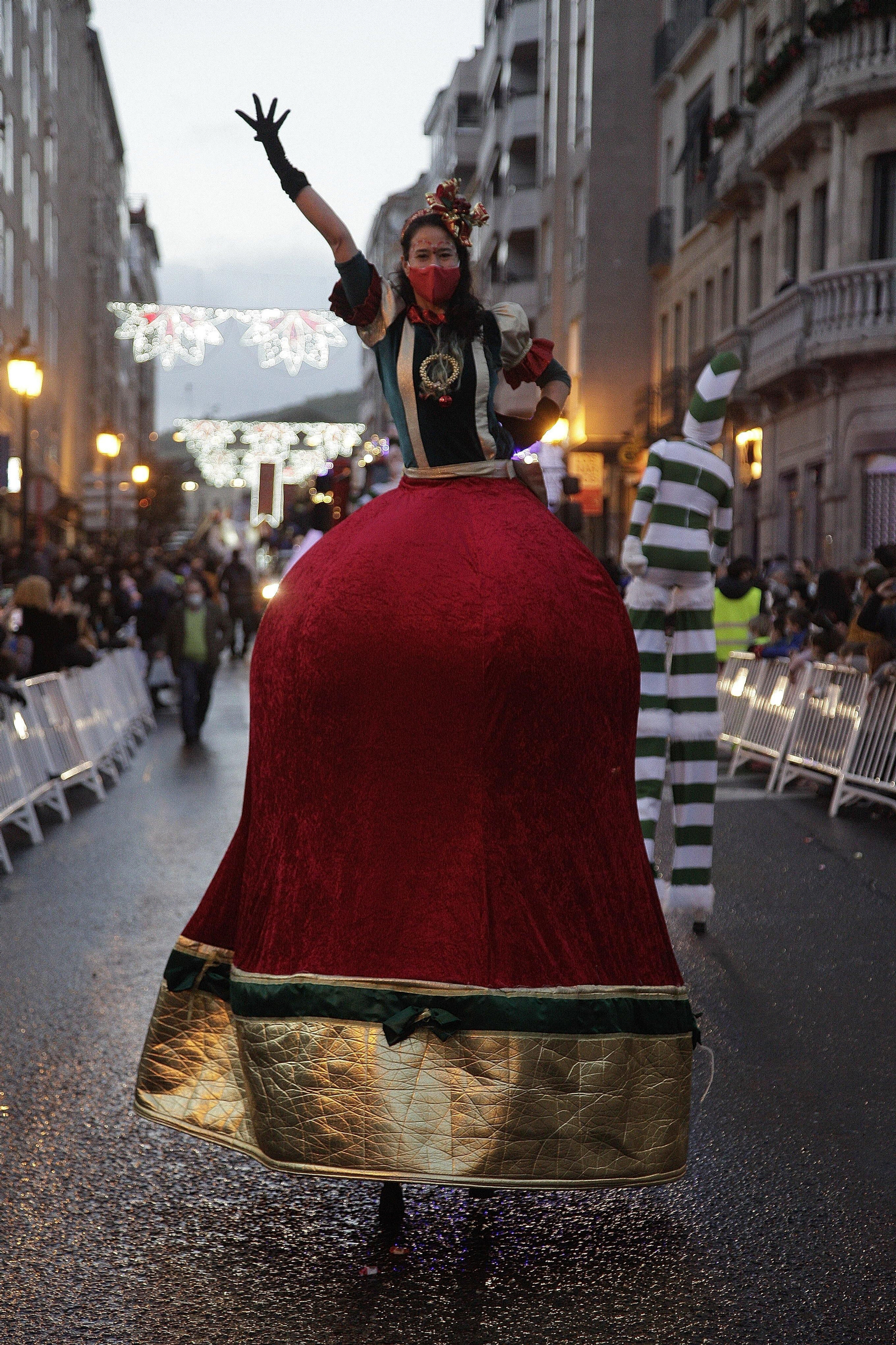 OURENSE. Zancudos amenizan el desfile // Miguel Ángel